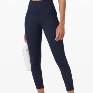 New Ambition Super High-Rise Tight 25" in size 2